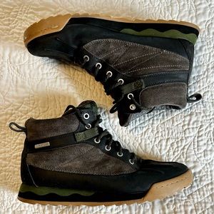 Women’s 7.5 Forsake Duck Boots Waterproof Leather